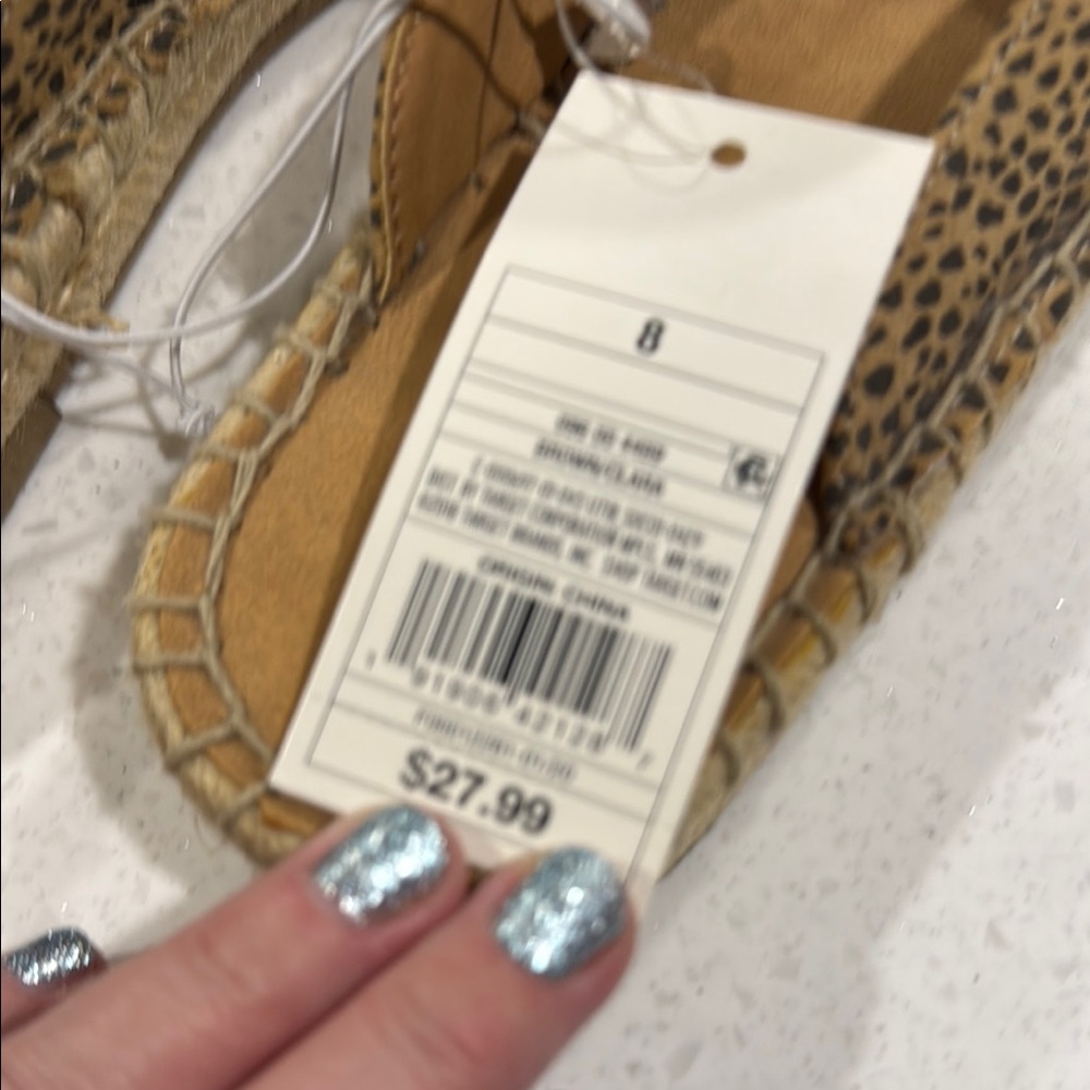 Universal Thread Leopard print espadrilles.  Size 8, new with tags, - Picture 4 of 10